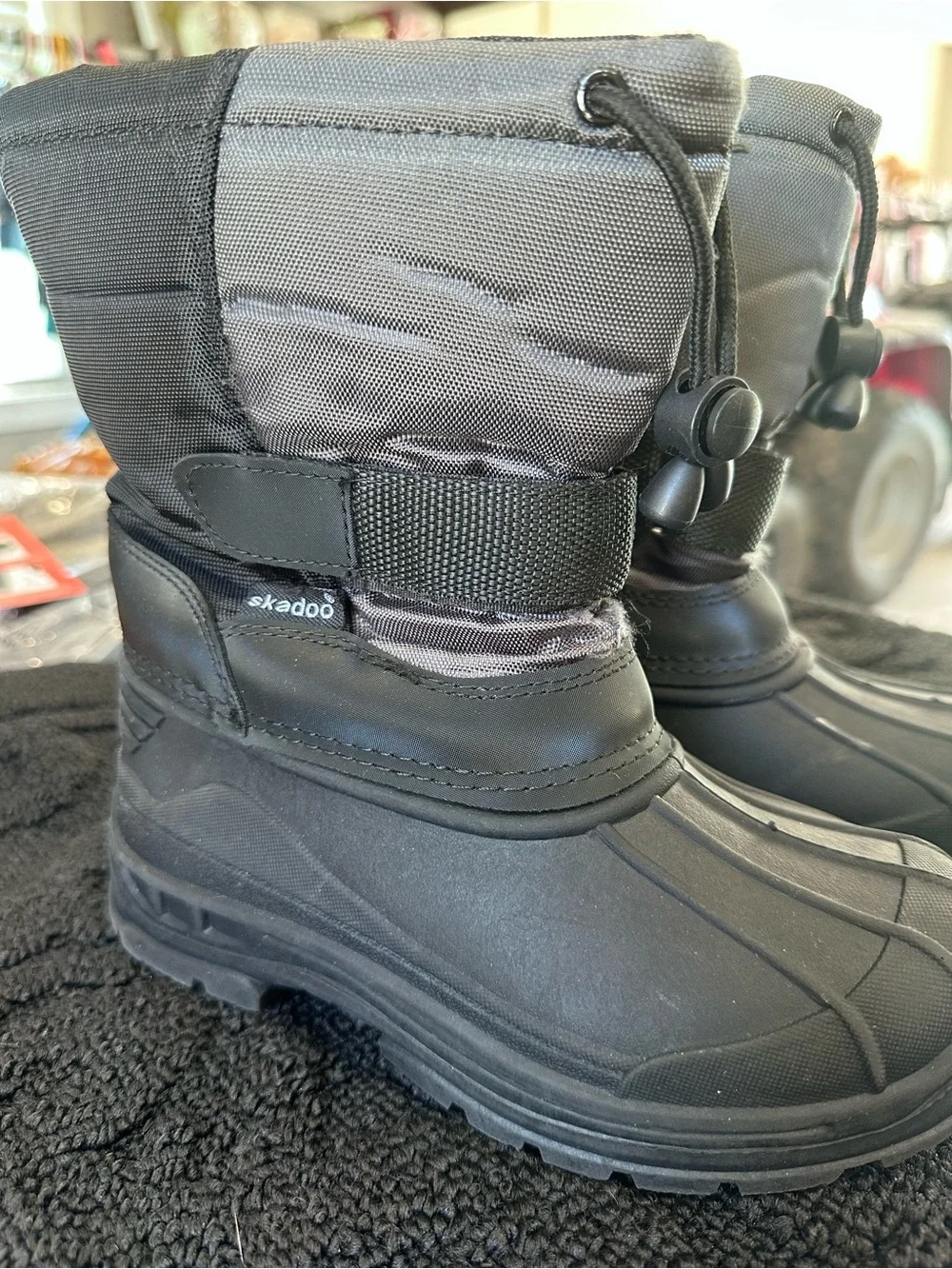 Skadoo Fleece Lined Snow Boots, Little Kid Size 13